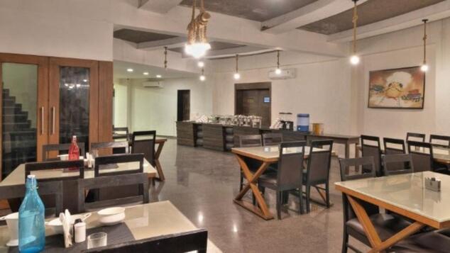 Om Sanctuary Resort By Pinks Hospitality Rupāwati Εξωτερικό φωτογραφία
